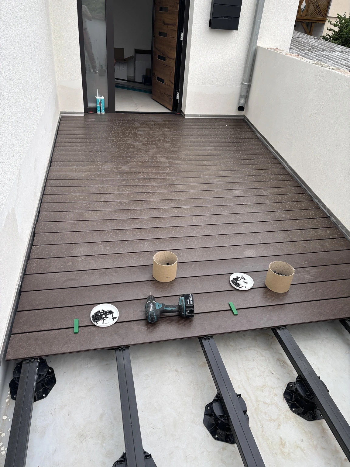 Montage einer Terrassenfläche